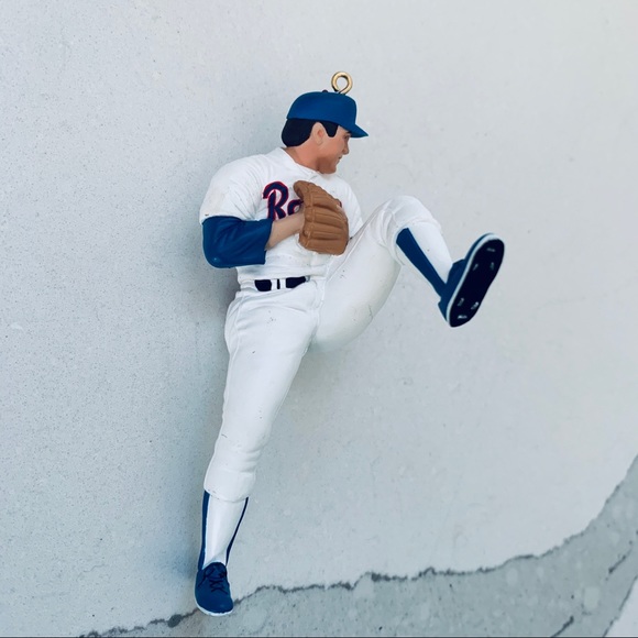 Hallmark 1996 Nolan Ryan Keepsake Ornament - Picture 3 of 9